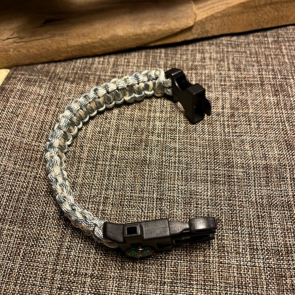 5293-HTT Paracord Bracelet Waterproof Outdoor Adjustable Survival-Snake Camo - Picture 3 of 10